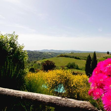 Agriturismo Poggio Pistolese 몬타이오네 외부 사진