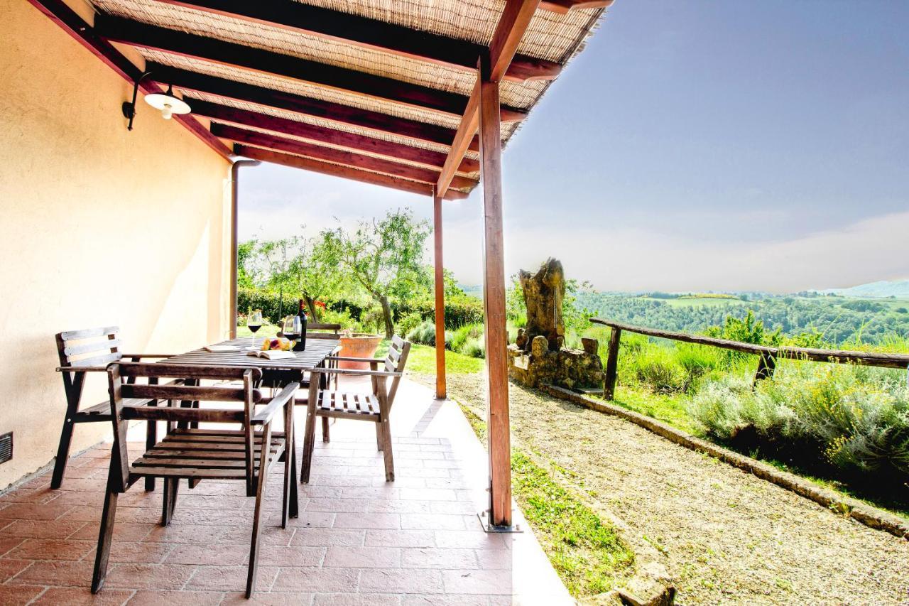 Agriturismo Poggio Pistolese 몬타이오네 외부 사진